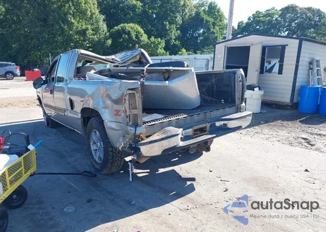 2003 Chevrolet Silverado 1500 Ls from USA, damaged, VIN 1GCEK19V73E264019